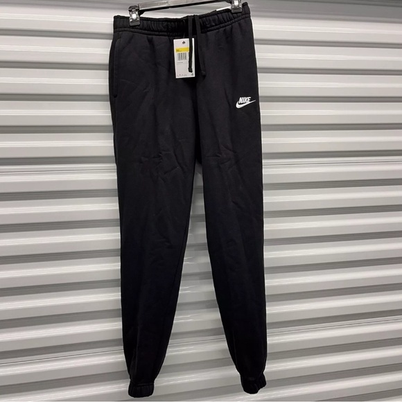 Nike Other - Nike Men’s Sportswear Club Fleece Black Joggers Sweatpants BV2737-010 small